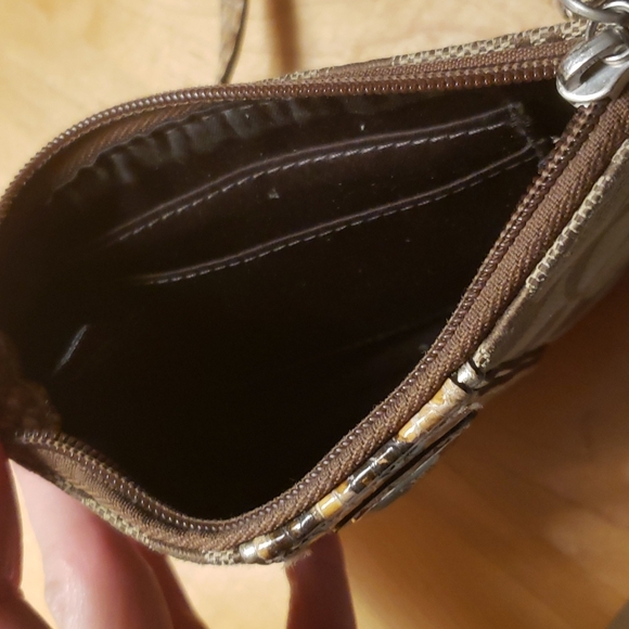 Coach wristlet - Picture 5 of 6